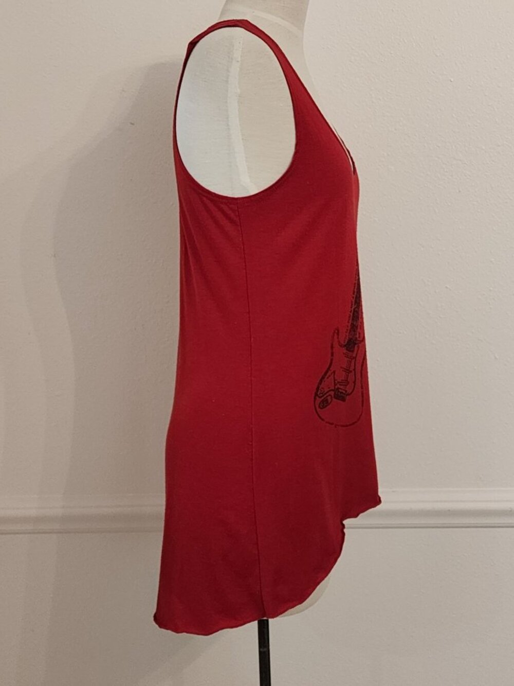 Revolution Tank Top Guitar Medium Red Rock Music Sleeveless Lords Of Liverpool - Picture 4 of 6
